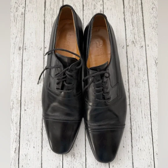 Gucci Cap Toe Leather Oxfords Black size 11.5